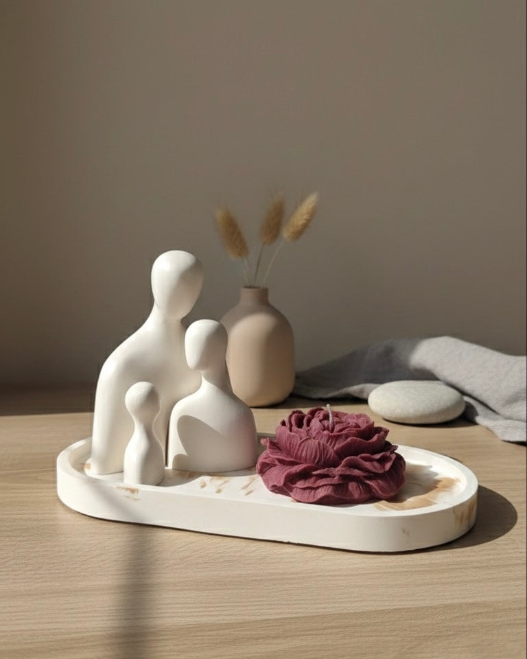 Керамичен декор "Семейство" с божур от соев восък