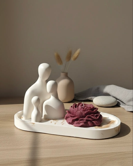 Керамичен декор "Семейство" с божур от соев восък