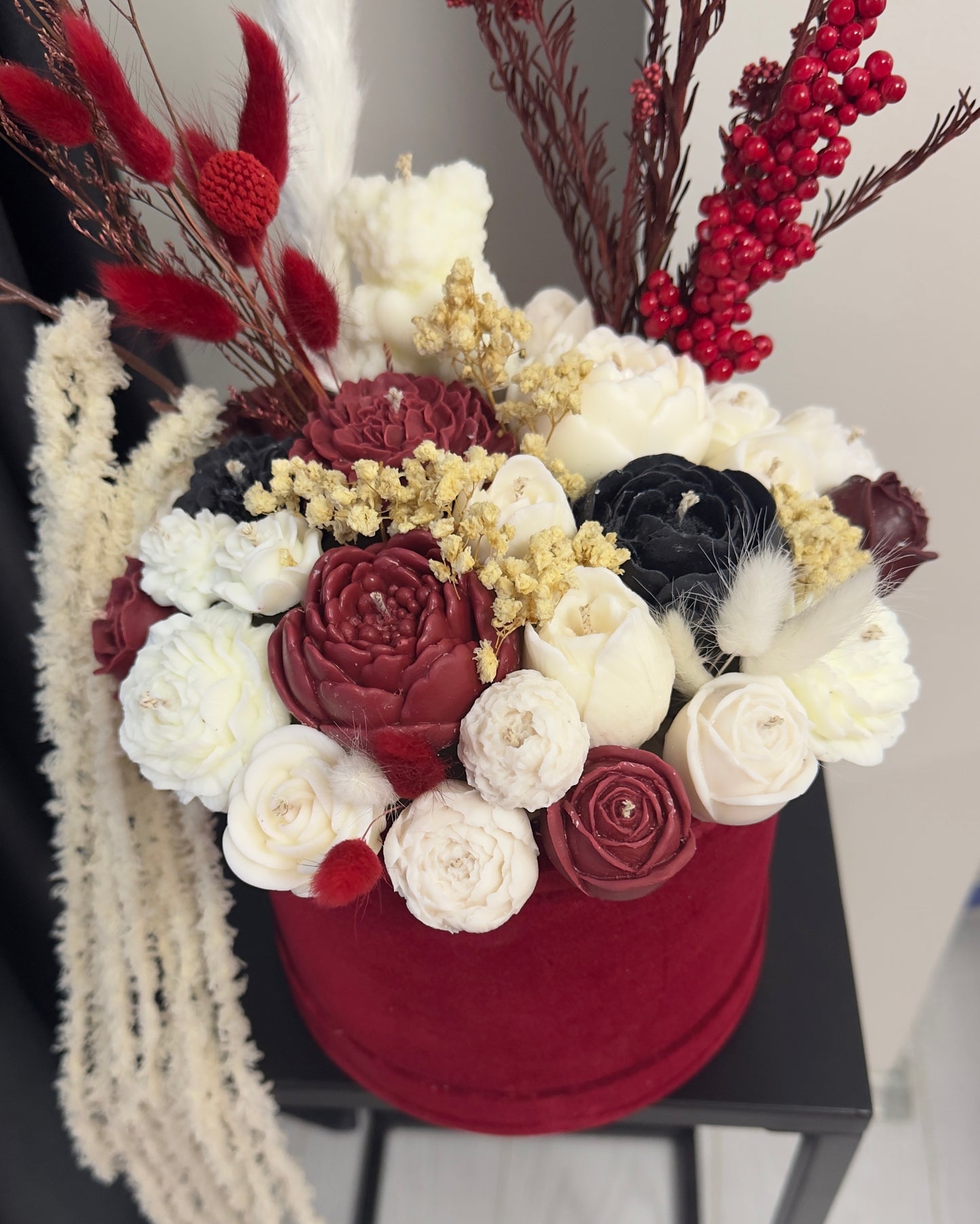 Букет от свещи в кадифена кутия - Бордо