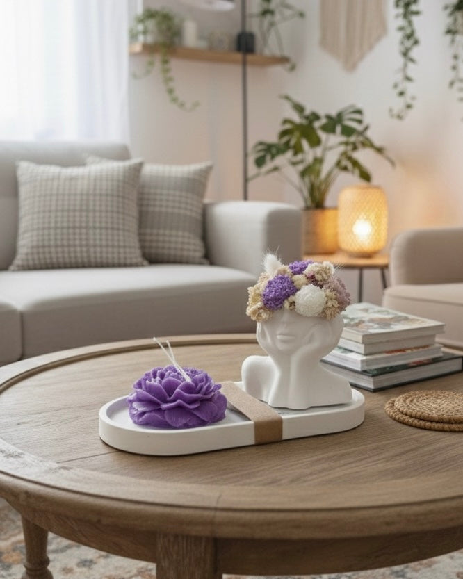 Керамичен декор със соеви свещи - Ваза с рози и божур